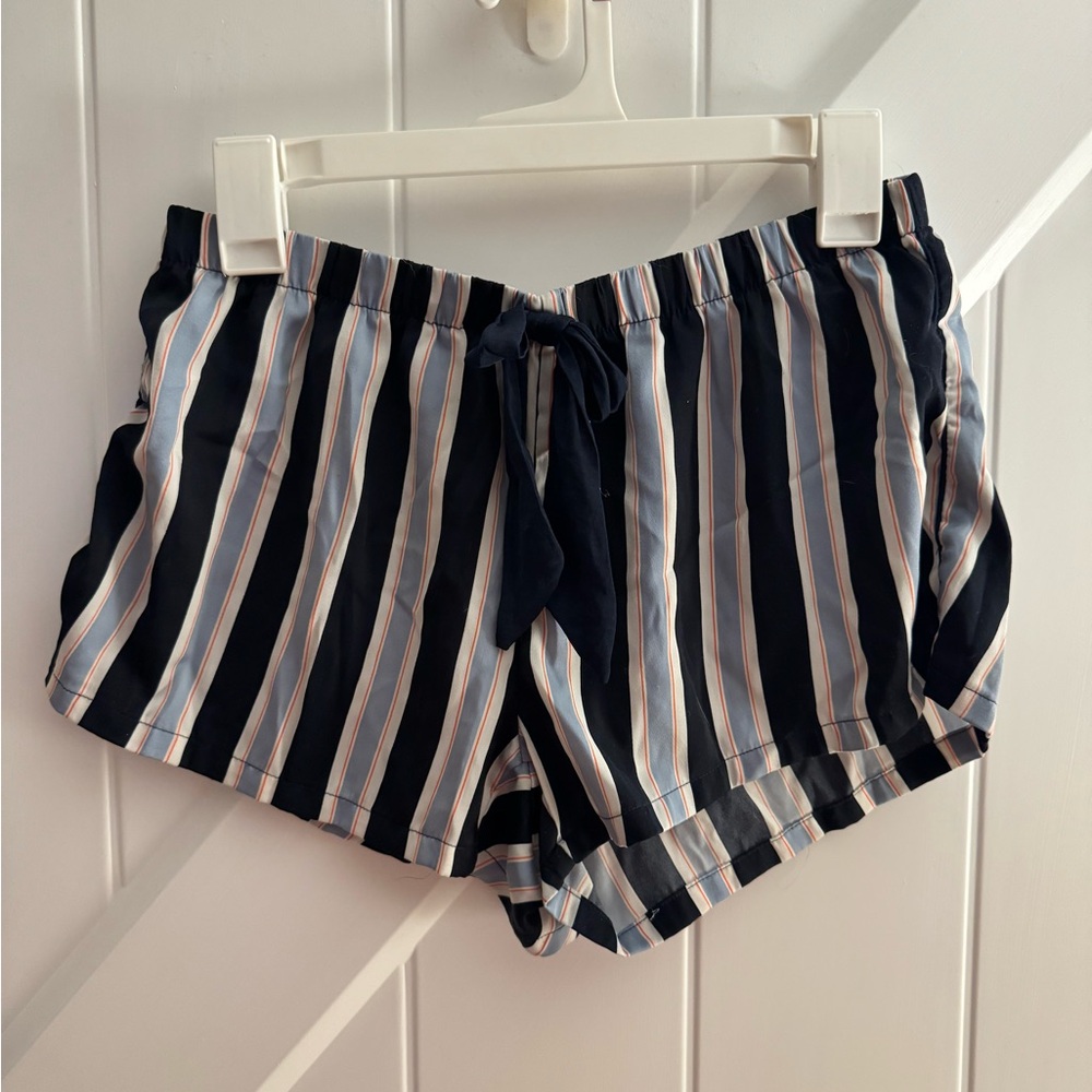 Aerie sleep short